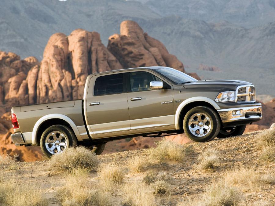  Dodge Ram 1500 Laramie Crew Cab 2008 года  (фото 19 из 30)